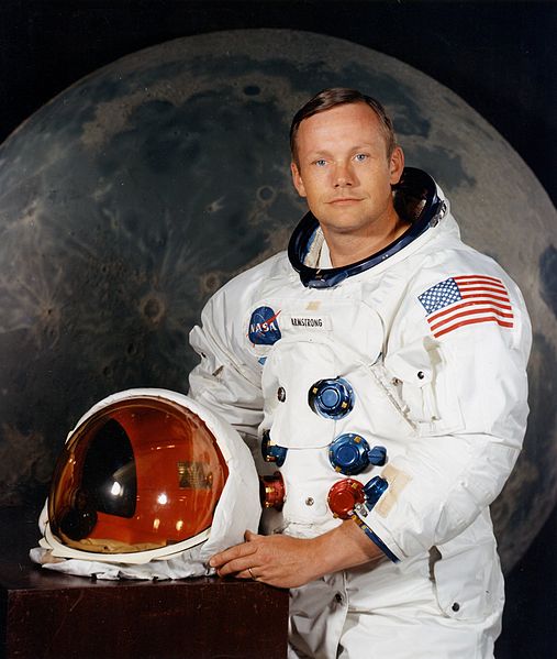 507px-Neil_Armstrong_pose[1]