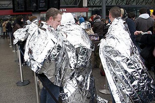 image-2-for-paper-pics-23-12-2010-gallery-666852821[1]