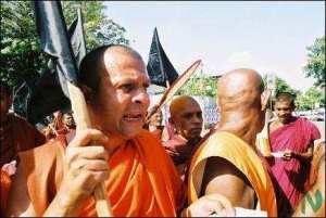 Buddhist-monks-destroy-Muslim-shrine-in-Sri-Lanka[1]