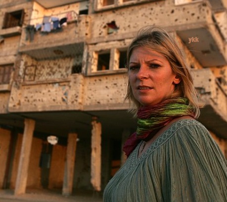 article-1323278-02AA396E00000578-296_468x445[1]