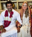 wasim_akram_shaniera_thompson_1377090560_540x540[1]