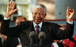 mandela_2111519b[1]