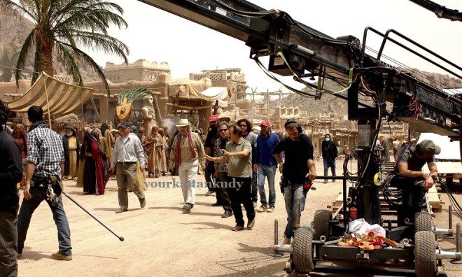 படப்பிடிப்பு இடம்பெரும் ஸ்டூடியோ