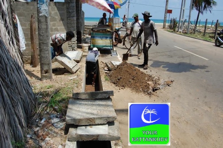 kattankudy beach road clean